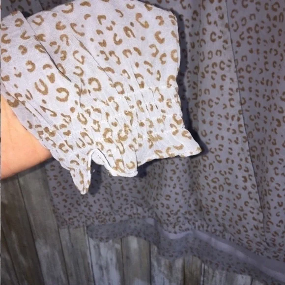 Entro Mauve Purple Leopard Drop Waist Blouse - Picture 3 of 6